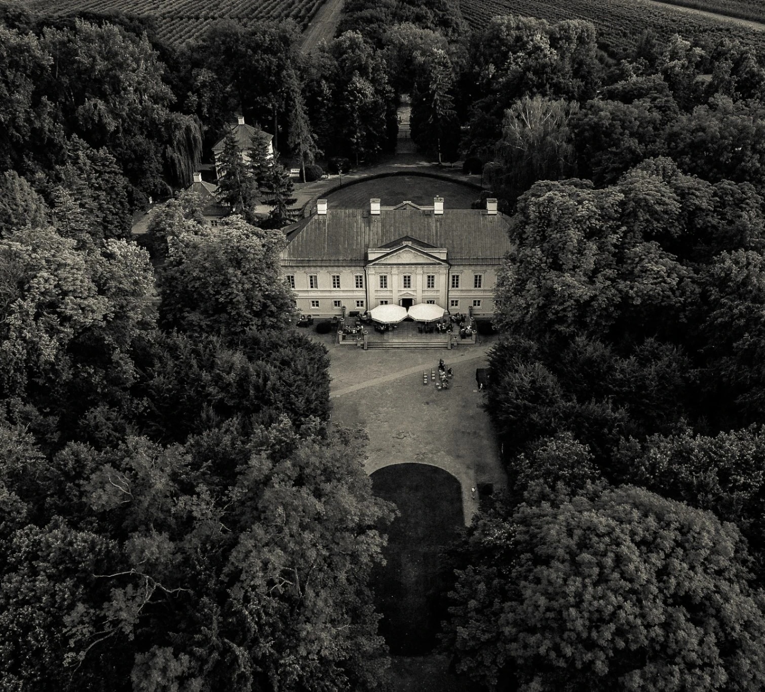 palac mala wies x batida